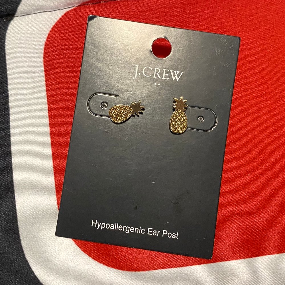 J Crew Gold Pineapple Stud earrings
